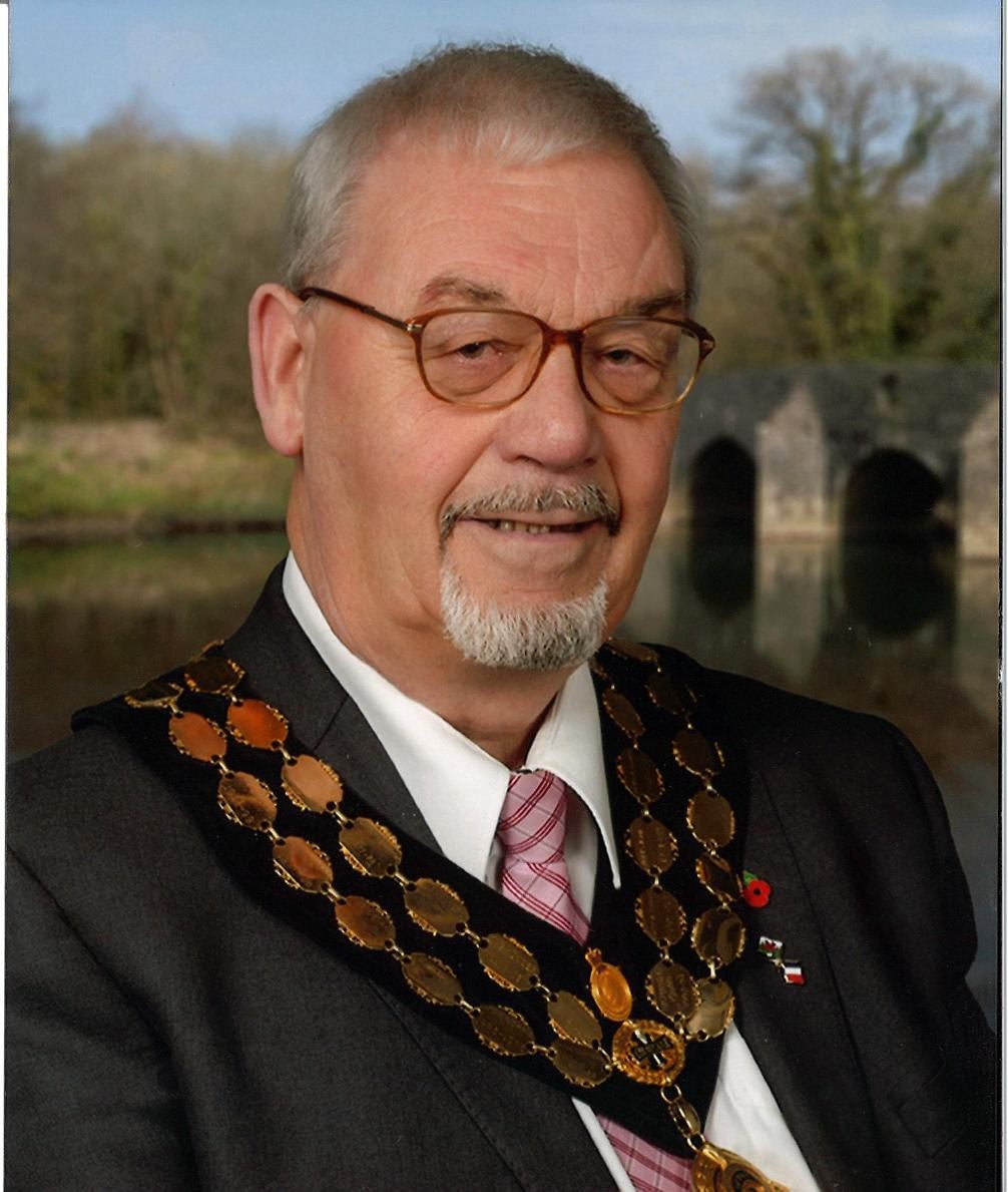 Cllr Haydn Morgan Mayor 2013-2014