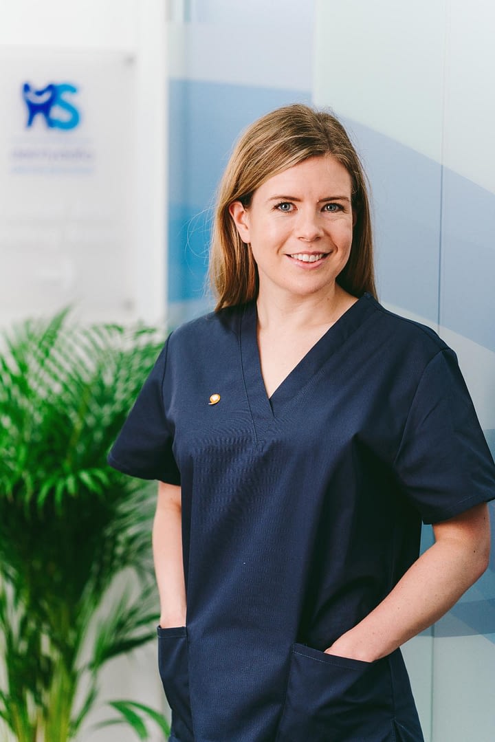 hywel-samuel-golate-cardiff-dental-clinic-903