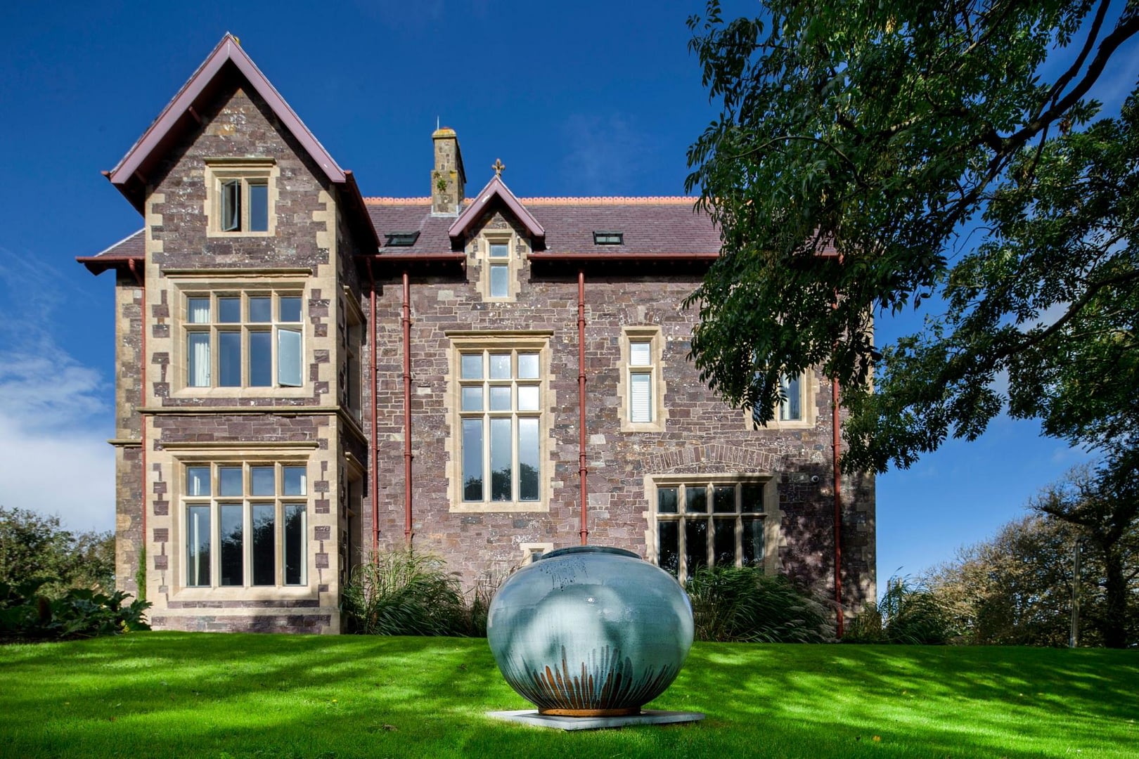 Penrhiw-Hotel-Gardens