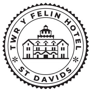twr y felin hotel logo black