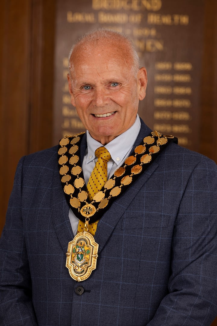 Current Town Mayor